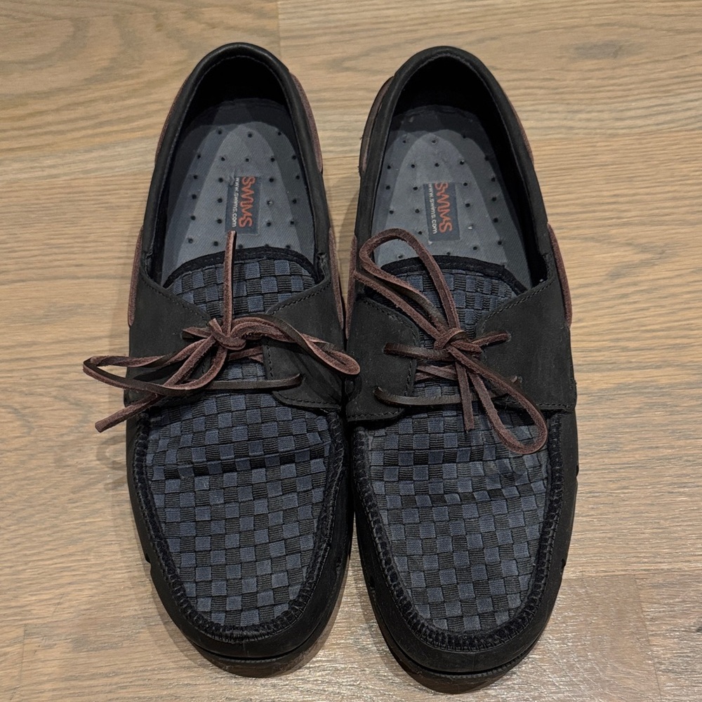 Swims Men's Black and Brown Boat Shoes/ Beach and pool shoes. Waterproof